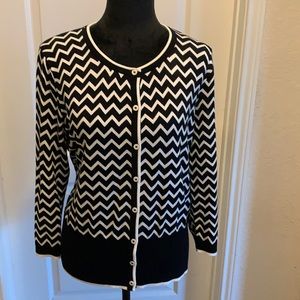 Ladies cardigan chevron print